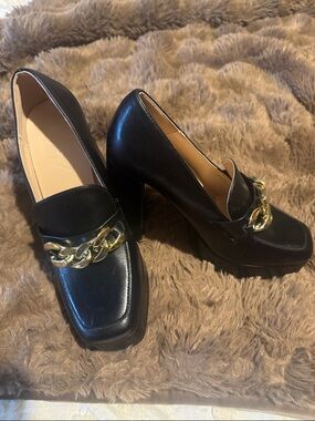 Chain-Detail Black Platform Heels